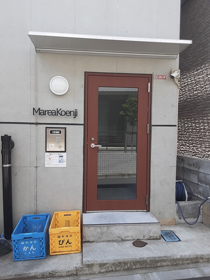 16/24 エントランス