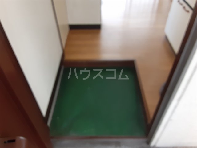 22/30 エントランス