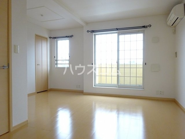 4/13 リビング/ダイニング