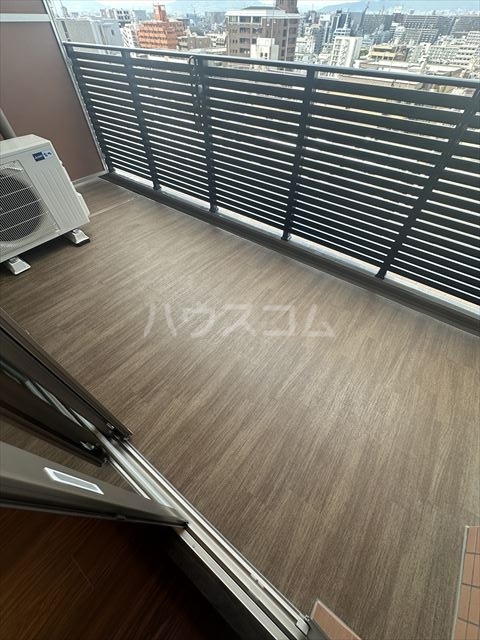 18/29 バルコニー