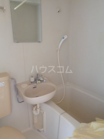 14/30 浴室