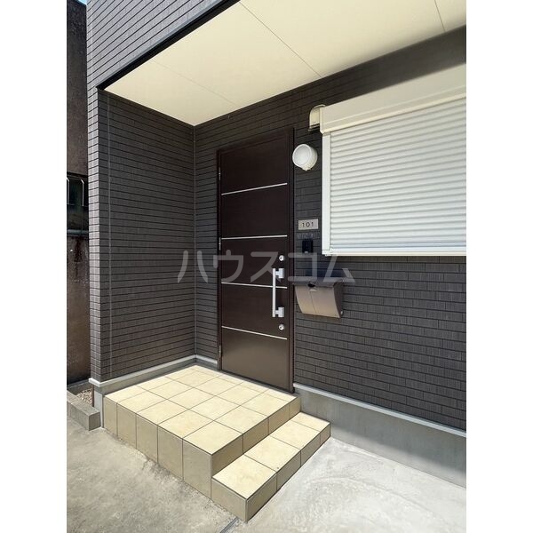 2/11 エントランス