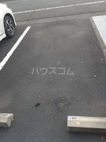 27/29 駐車場