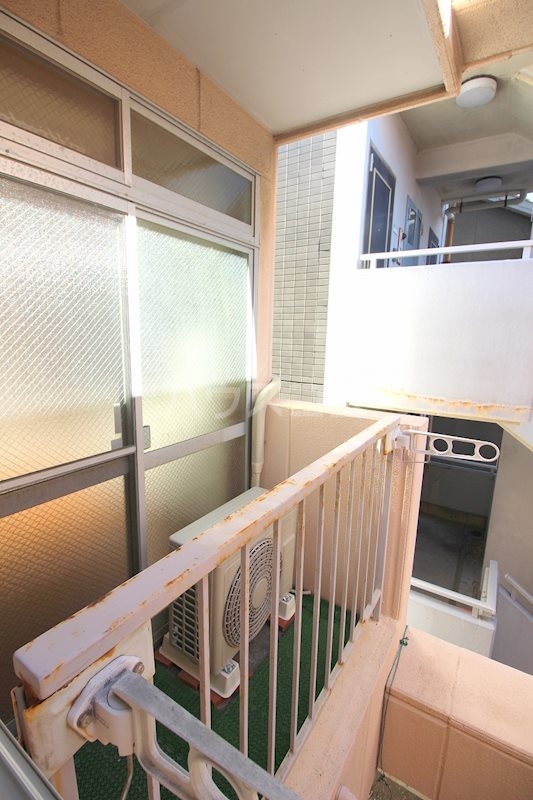 13/26 バルコニー