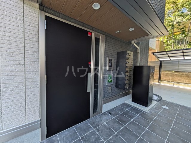 17/24 エントランス