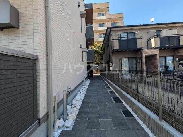 19/24 エントランス