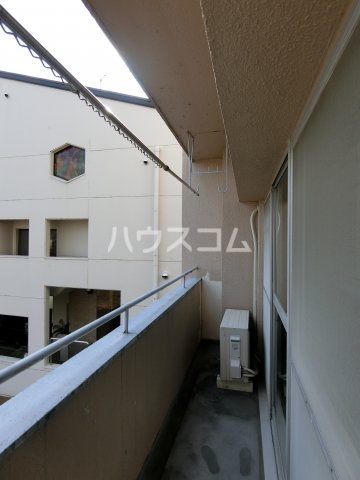 16/22 バルコニー