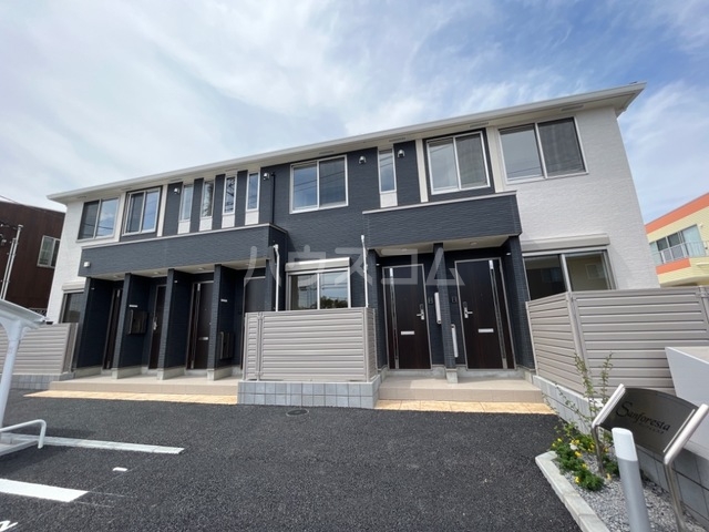 2/3 エントランス