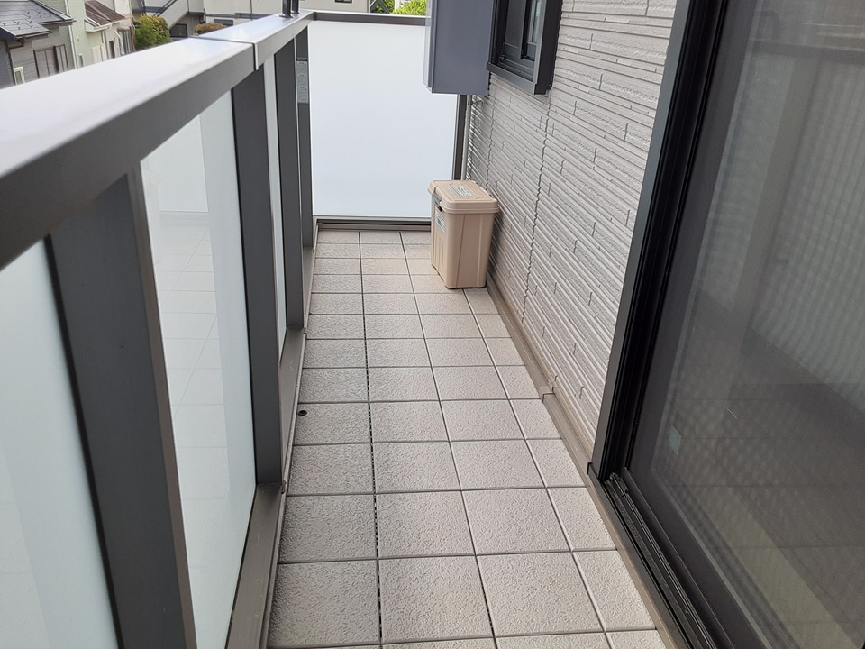 17/30 バルコニー