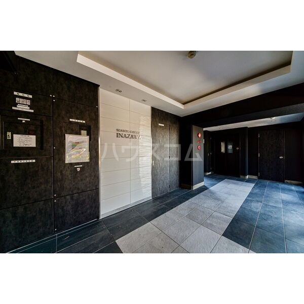 15/26 エントランス