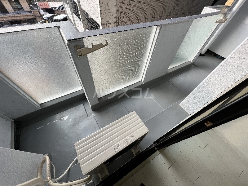 14/30 バルコニー