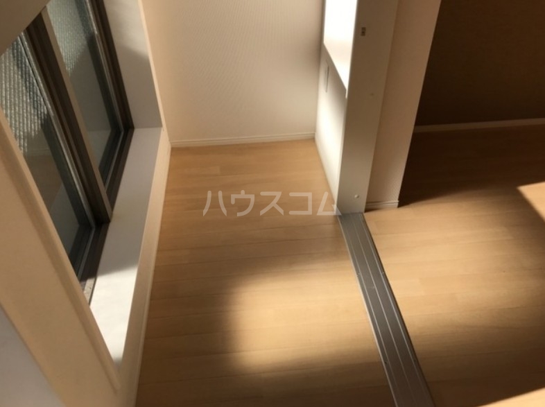 23/30 バルコニー