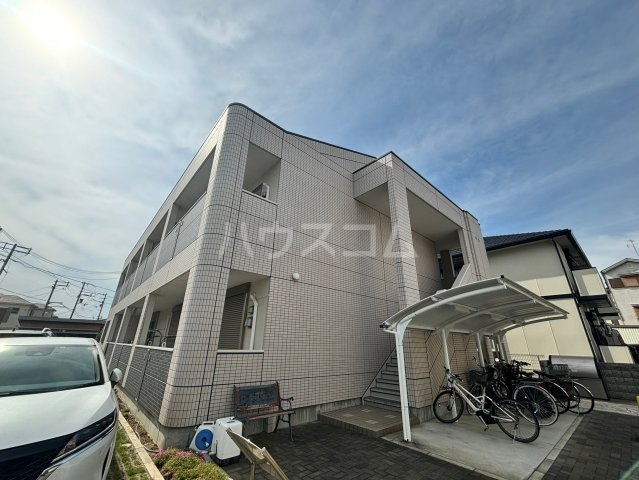 2/4 外観
