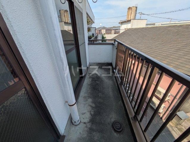 21/30 バルコニー