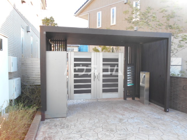 2/7 エントランス