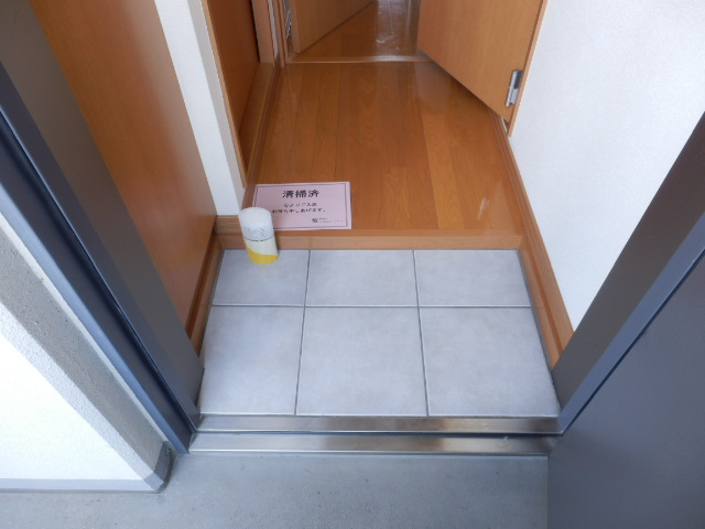5/30 玄関