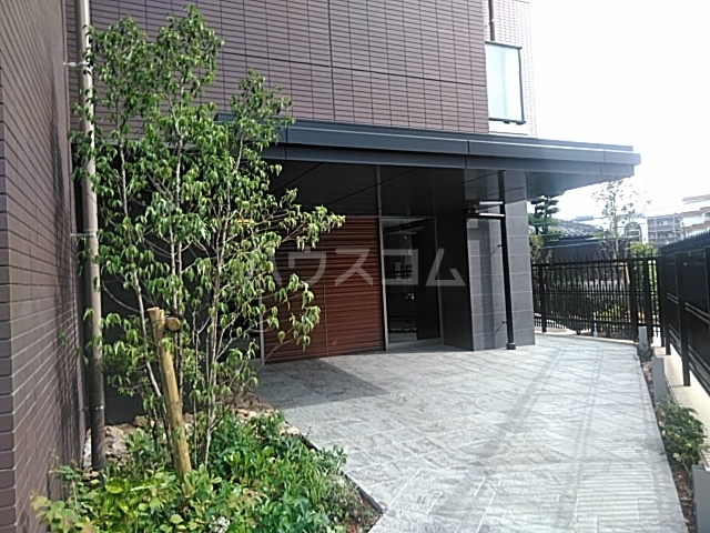 2/8 エントランス