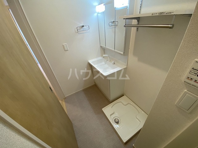 14/28 洗面