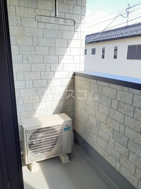 15/22 エントランス