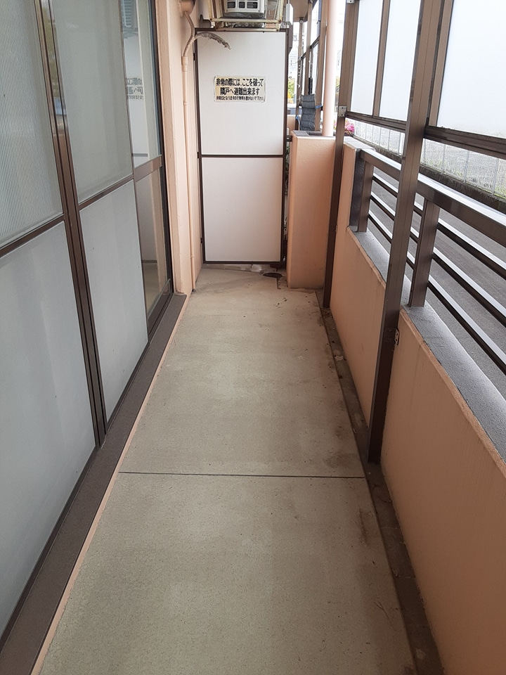 14/22 バルコニー