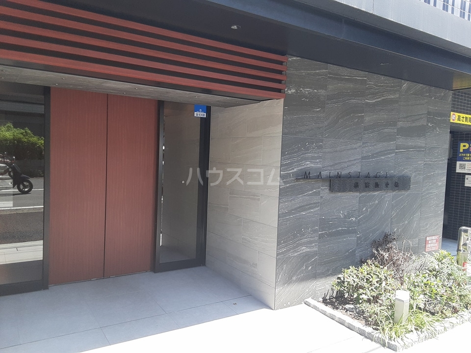 17/28 エントランス