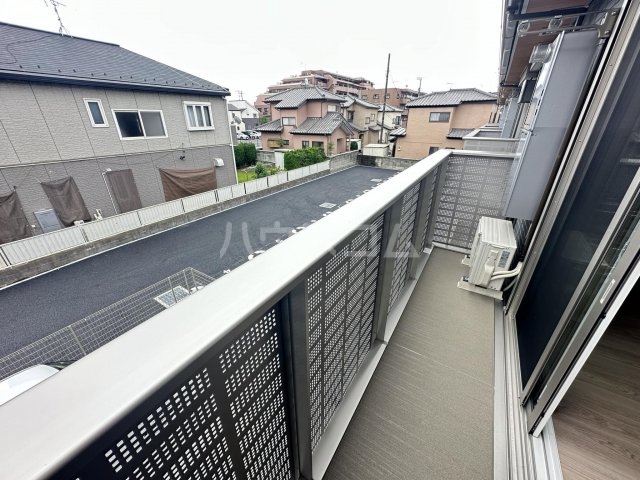 20/30 バルコニー