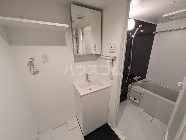 14/30 洗面