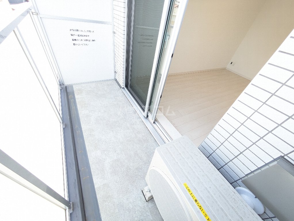 15/27 バルコニー