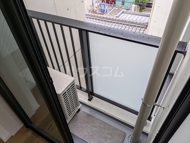 23/30 バルコニー