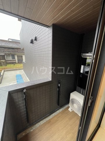 18/30 バルコニー