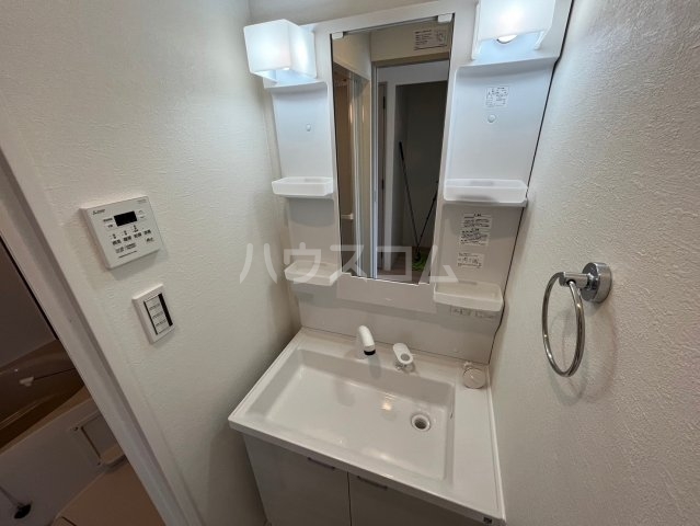 13/30 洗面