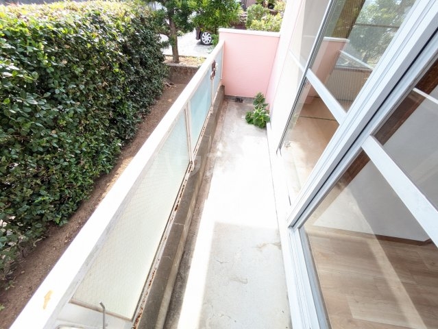 21/30 バルコニー