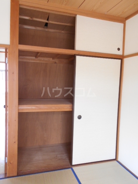 13/30 収納