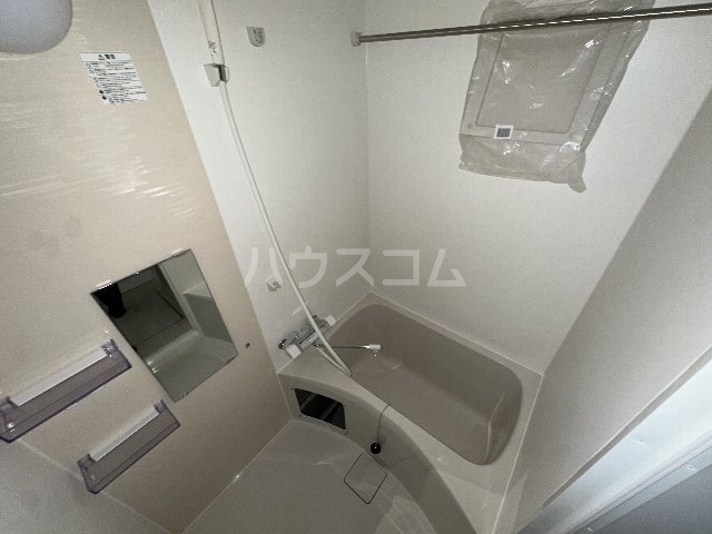 13/30 浴室