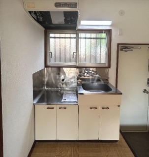 13/30 キッチン