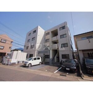 16/19 駐車場