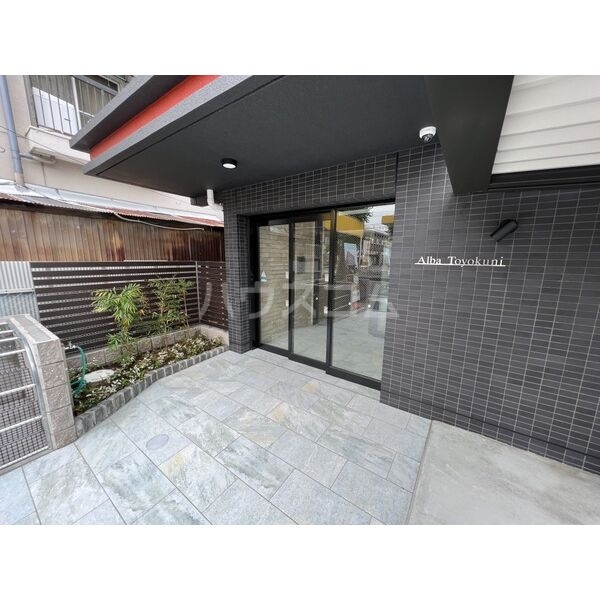 17/28 エントランス