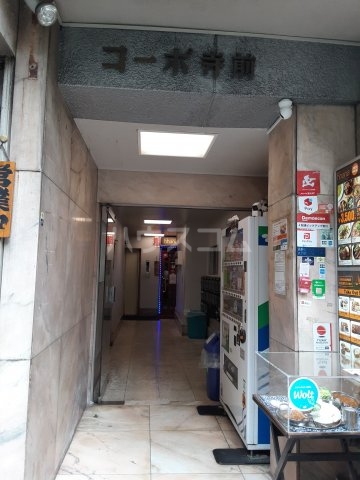 2/2 エントランス