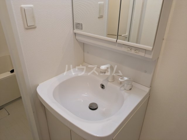 14/30 洗面