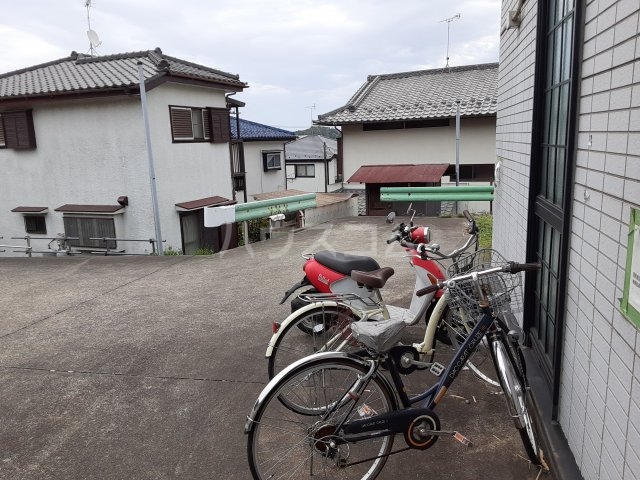 16/24 エントランス