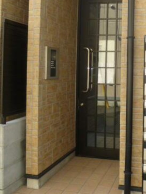 17/20 エントランス