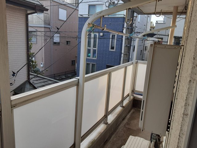 20/30 バルコニー