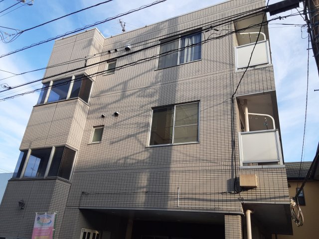 2/30 外観