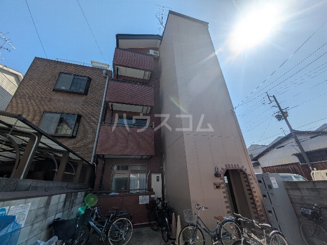 2/30 外観