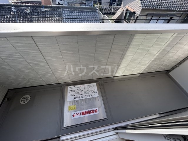 23/30 バルコニー