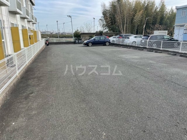 15/21 駐車場
