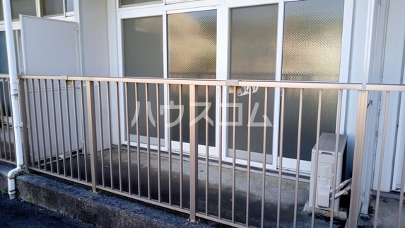 13/18 バルコニー