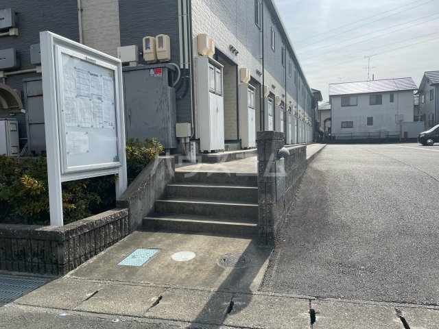 14/20 エントランス