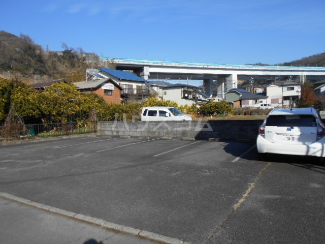 3/7 駐車場