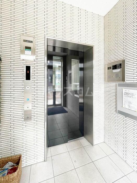 29/30 エントランス